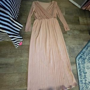Vintage long sleeve gown never worn perfect condition size S-M